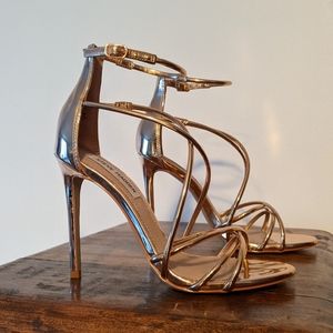 Steve Madden metallic heels